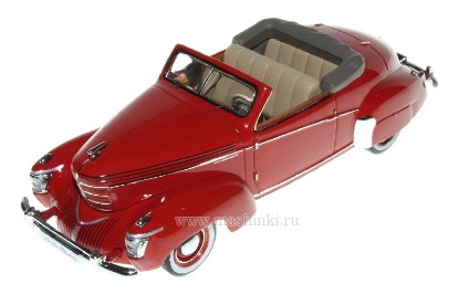 Изображение IXO-MUS-013 1/43 GRAHAM Paige Roadster 1939 red