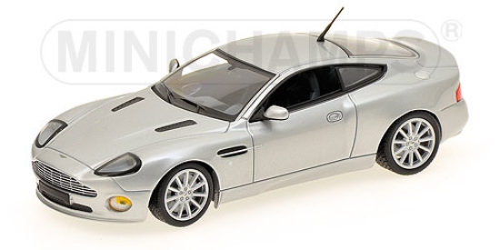 Изображение MINICHAMPS 1/43 ASTON MARTIN Vanquish S 2004 silver