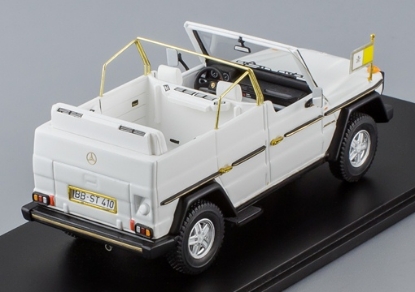 Изображение SPARK 1/43 MERCEDES-BENZ 230GE Papamobil white/белый