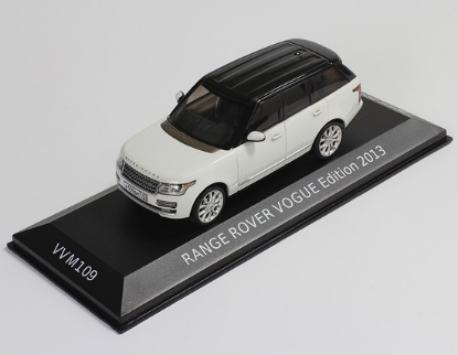 Изображение VVM 1/43 RANGE ROVER Vogue Edition 2013 white/black