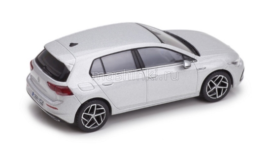 Изображение NOREV 1/43 VW Golf VIII (5-дверей) 2020 silver