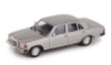 Изображение MAXICHAMPS 1/43 MERCEDES-BENZ (W123) 230E 1982 silver metallic