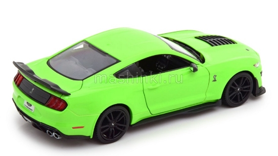 Изображение MAISTO 1/24 FORD Mustang Shelby GT500 2020 light green