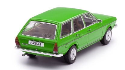 Изображение IXO 1/43 VW Passat Variant LS 1975 green