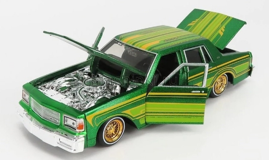 Изображение MAISTO 1/24 CHEVROLET Caprice 1987 green/зеленый