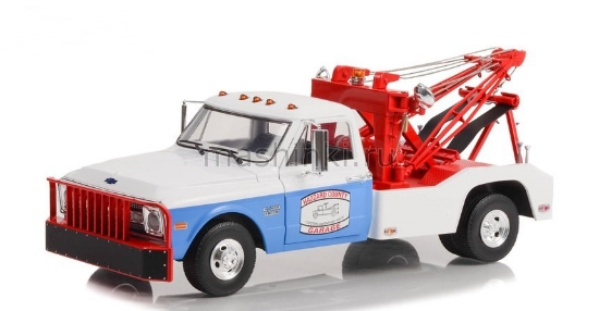 Изображение GREENLIGHT 1/18 CHEVROLET C-30 эвакуатор Hazzard County Garage 1969