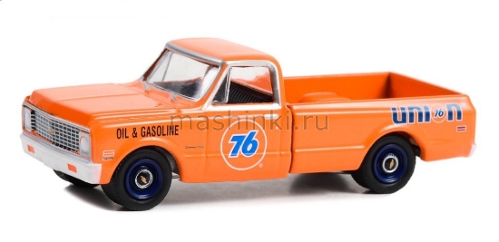 Изображение GREENLIGHT 1/64 CHEVROLET C-10 Union 76 Celebrating 90 Years 1972