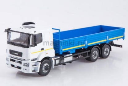 Изображение АИСТ 1/43 KAMAZ-65207-87 (S5) бортовой белый/синий