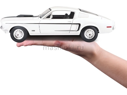 Изображение MAISTO 1/18 FORD Mustang GT Cobra Jet FB 1968 white/белый