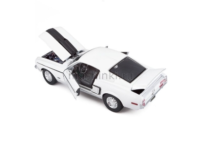 Изображение MAISTO 1/18 FORD Mustang GT Cobra Jet FB 1968 white/белый