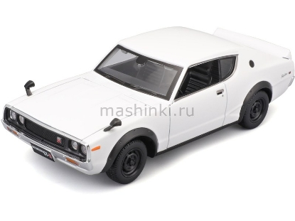 Изображение MAISTO 1/24 NISSAN Skyline 2000GT-R 1973 white/белый