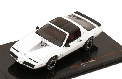 Изображение IXO 1/43 PONTIAC Firebird 1982 white