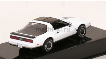 Изображение IXO 1/43 PONTIAC Firebird 1982 white