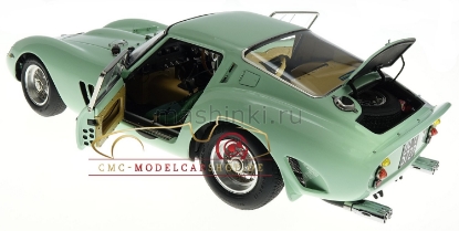 Изображение CMC 1/18 FERRARI 250 GTO №15 RHD Ch. №3505 Stirling Moss (тираж 2200 шт)
