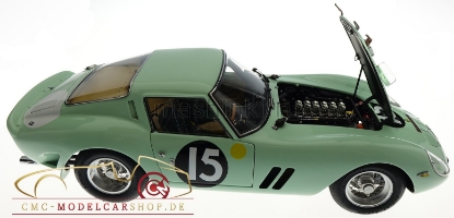 Изображение CMC 1/18 FERRARI 250 GTO №15 RHD Ch. №3505 Stirling Moss (тираж 2200 шт)