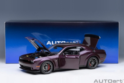 Изображение AUTOART 1/18 DODGE Challenger R/T Scat Pack Shaker Widebody 2022 hellraisin