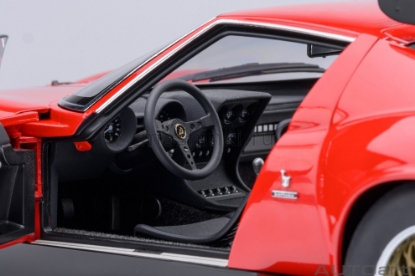 Изображение AUTOART 1/18 LAMBORGHINI Miura JOTA SVR red