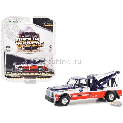 Изображение GREENLIGHT 1/64 CHEVROLET C-30 эвакуатор Standard Oil Road Service 1968