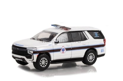Изображение GREENLIGHT 1/64 CHEVROLET Tahoe Blooming Grove Volunteer Ambulance Corps PaRAMedic-Washingtonville New York 2021