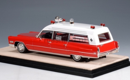 Изображение STAMP 1/43 CADILLAC Miller-Meteor Ambulance 1968 red/white