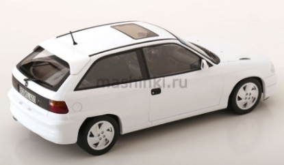 Изображение NOREV 1/18 OPEL Astra GSi 1991 casablanca white