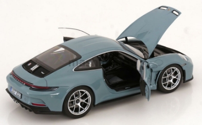 Изображение NOREV 1/18 PORSCHE 911 S/T (992) 2023 meissen blue