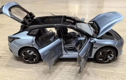 Изображение DEALER MODEL 1/18 ZEEKR-001 фотоэлементы blue/голубой
