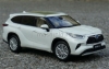 Изображение DEALER MODEL-TNGA 1/18 TOYOTA Highlander white/белый