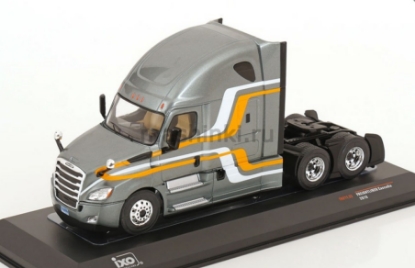Изображение IXO 1/43 Седельный тягач FREIGHTLINER Cascadia 2018 grey metallic