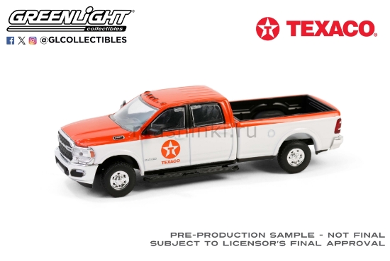 Изображение GREENLIGHT 1/64 DODGE Ram 2500 Texaco 2023 white/orange