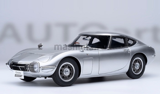 Изображение AUTOART 1/18 TOYOTA 2000GT 1967 silver