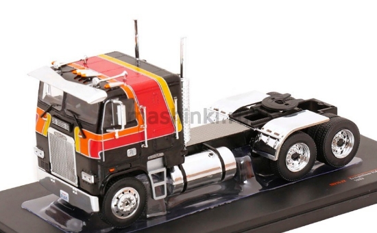 Изображение IXO 1/43 Седельный тягач FREIGHTLINER FLA 1993 black/red/orange/yellow