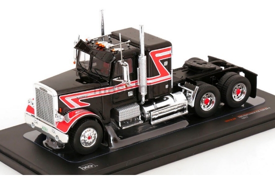 Изображение IXO 1/43 Седельный тягач FREIGHTLINER FLC 120 64 T со спальником 1977 black/red