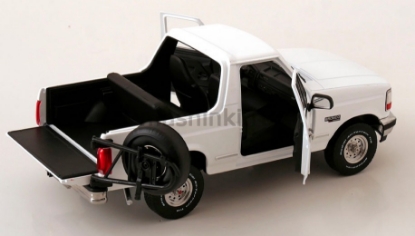 Изображение GREENLIGHT 1/18 FORD Bronco XLT 4х4 1993 oxford white
