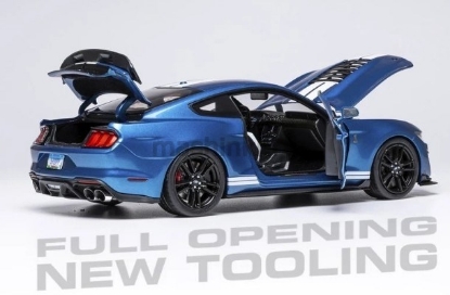 Изображение IXO 1/18 FORD Mustang Shelby GT500 Coupe 2022 (0/4) blue metallic/white stripes