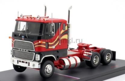 Изображение IXO 1/43 Седельный тягач FORD CL 9000 1985 red/black/yellow